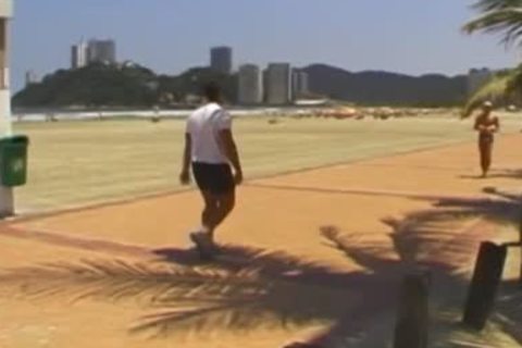 Brazilian three-some Pool pounding