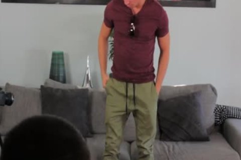 Dancer At gay Castings Takes The Agents shlong