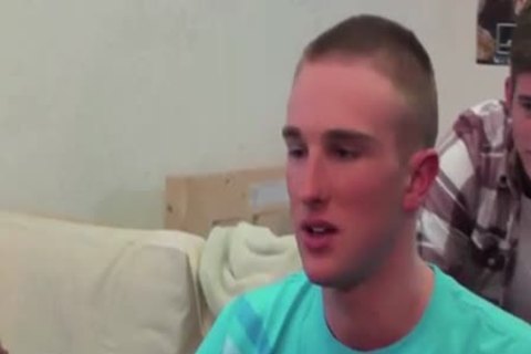 College teens sucking & drilling