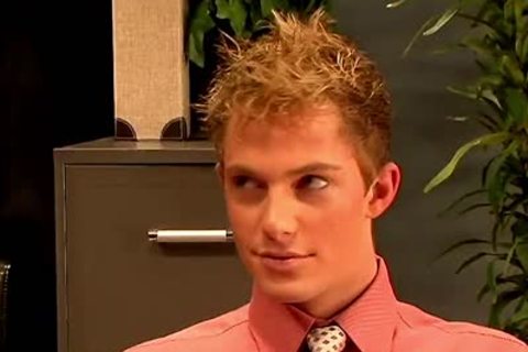 homosexuals bang In 3some At Work