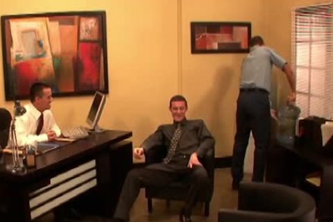 I enjoy To Queal Listen To The Sound Of these Persons engulfing Peter