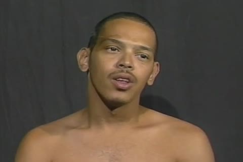 Two Well Endowed dark men receive It On.  First One sucks The Other And Then The One With The enormous 10-Pounder bangs The Other One.  One Is Dressed