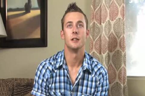 handsome playgirl Likes To Masturbate