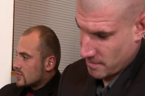 Barebacking Bear Cums