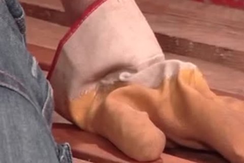 sexy guys sucking dongs