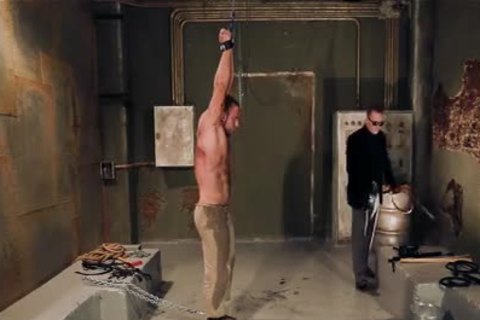 RCB   BODYBUILDER ROMAN