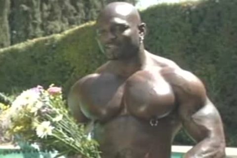 black On black Muscle