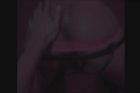 @Exhib__boy Es Uno De Mis Followers En Twitter, Al Muy Cabron Le Encanta Andar Desnudo En La Calle Y Subir Sus Fotos A Su Cuenta. Es Mi Vecino, Vivimo