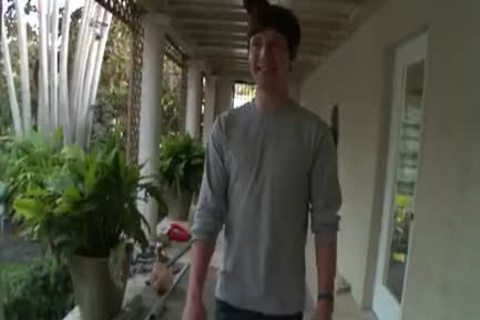 Hawt couple goes in for nailing