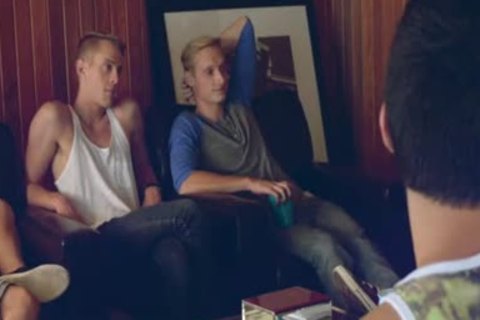 fellows fucking twinks 01