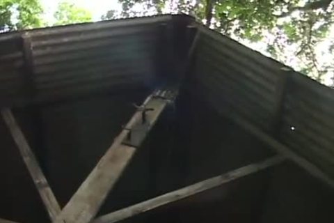 engulfing And pounding outside