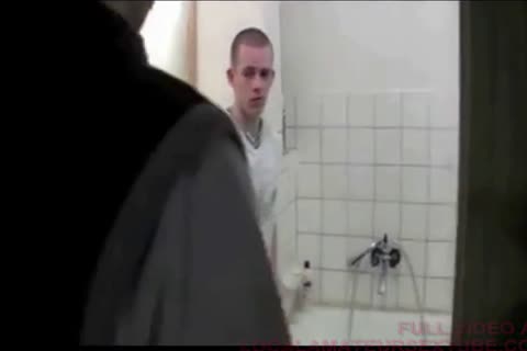 Flipflop Tw-nks bathroom Sex