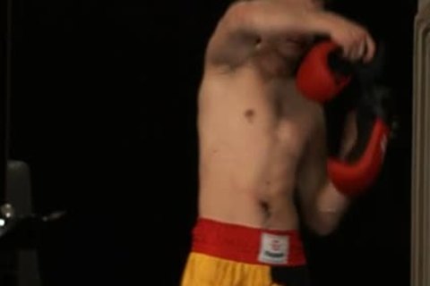 Andrej Lodovic sleazy Boxer
