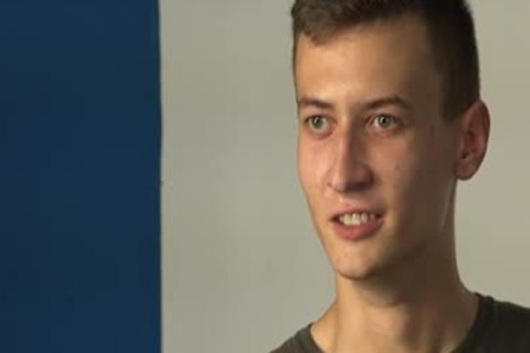 Marek Prohodil Beating Off