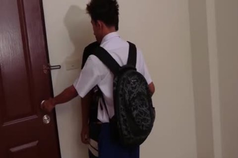 Young twink fucks in the ass sex scene