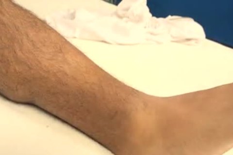 Zdenek Dobrotil Tugging 10-Pounder