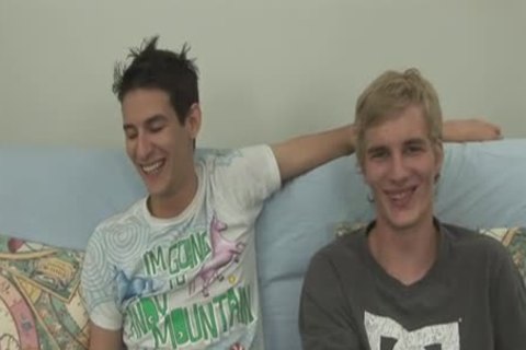 Mike & Steven engulfing weenies