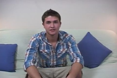 Logan & David have a enjoyment blowjob