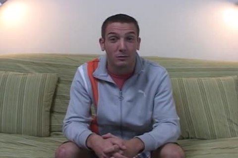 Skinny boys Threeway fucking