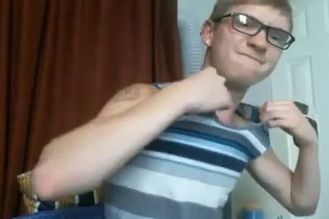 Nerdy gigantic dong twink likes Fleshlight