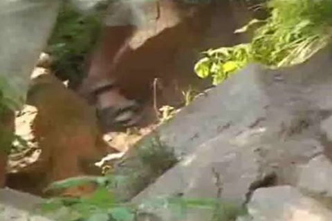 [GVC 024] sleazy boyz booty Wrecking