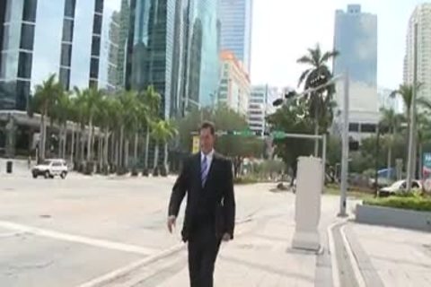 Wade Plays The pain Game