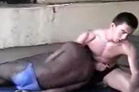 White twink DOMIINATES dark twink