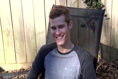 Navy lad likes bareback pounding And facials