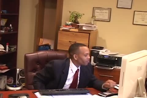 black Office Worker bangs His Assistant In The wazoo
