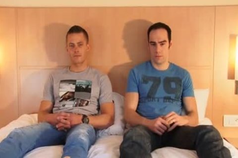 Ben And Clement, 2 Real Straights boys get Wanked By A man !' Data-max=