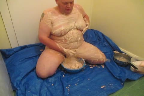 Sploshing! overweight chap Has Messy joy