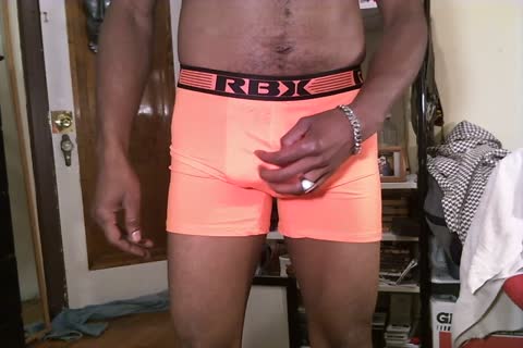 Was Watching One The clips In My Favorites And Turned On The web camera To Squeeze Out A Load With u males. 12/17/2015