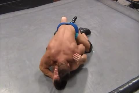 Brian Cage Vs Ethan Axel