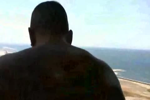 Mf : Aaron & The Champ