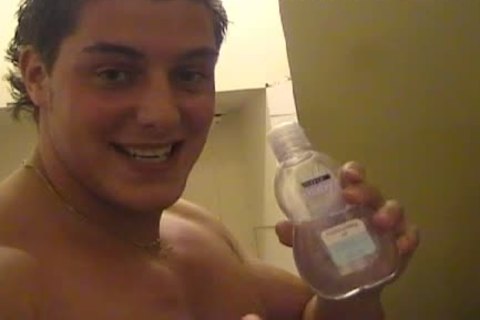 This fat guy Masturbates In The Shower