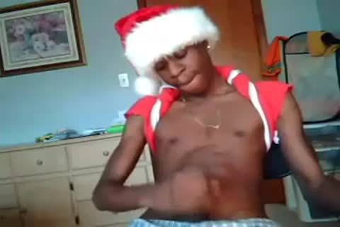 This dark Santa Wants A White Christmas