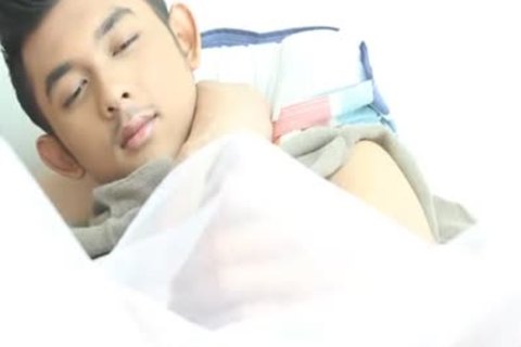 Xem Phim ToM BooM ?ang C?p Nh?