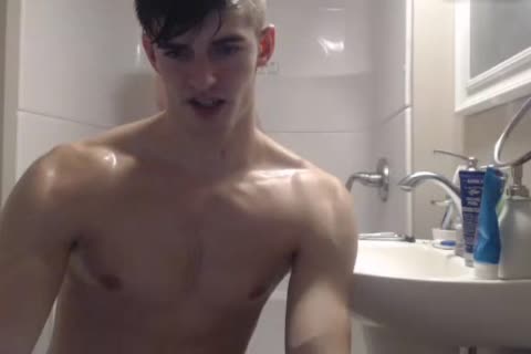 2 fine Bi boys Have pleasure And Have together A nasty Shower