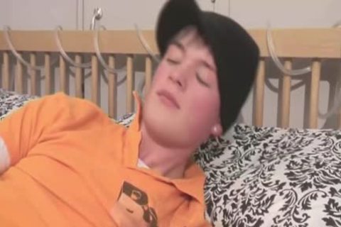 teen non-professional Leon Houston Jacks Off