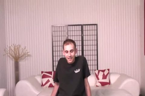 raw addict White twink Getting assfucked