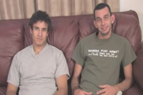 College boyz Queal Set To receive Laid A admirable Blazing large O.