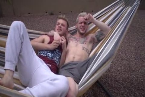 blonde hammering stunning