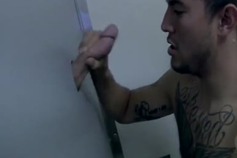 Gloryhole man