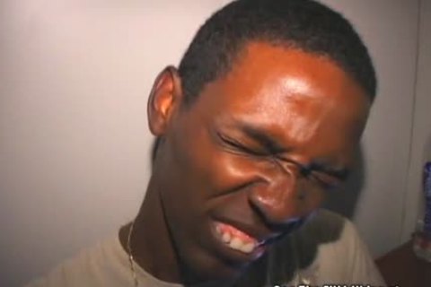 Fag From Da Hood Sucks cocks In Glory gap