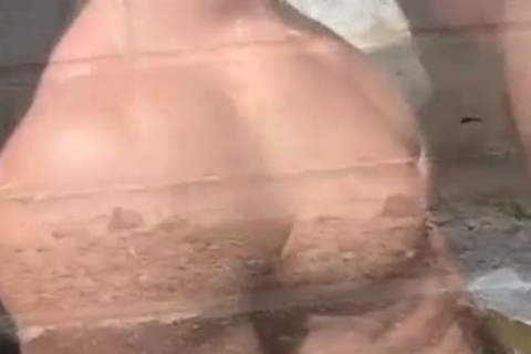 [GVC 402] Outdoor weenie blowing