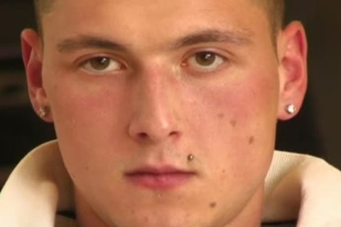 Watch This blond dude jerk off His large 10-Pounder