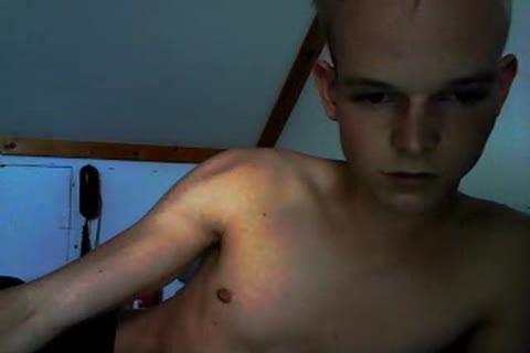 Netherlands,juicy lad Cums On cam,Very juicy butthole