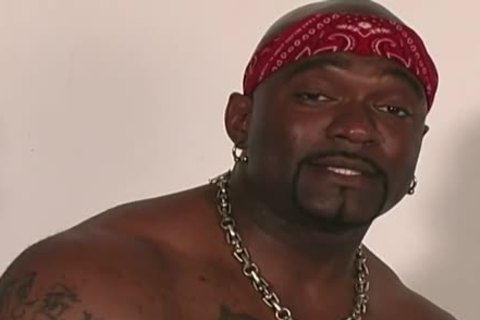 White Thug receives assfucked By black males