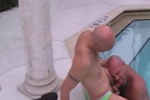 homo friends Have Some 10-Pounder engulfing pleasure At A Pool