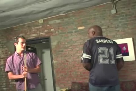 Hung black males Sharing The wazoo Of An non-professional lad